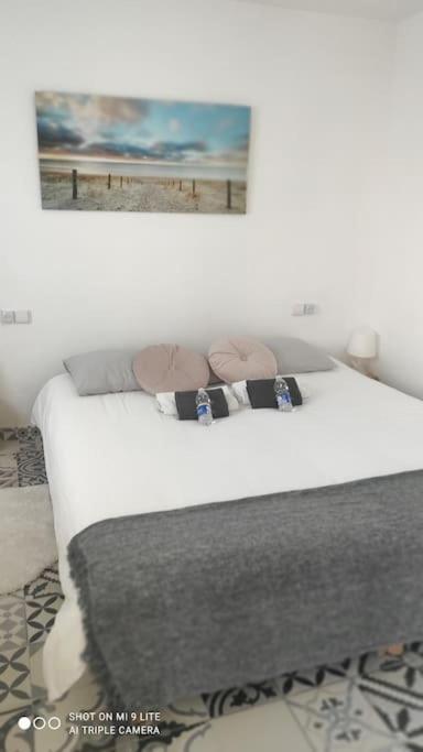 Precioso Apartamento Con A/A En Ruzafa Con Terracita Privada Y Acceso A Un Jardin, Para 2-3 Personas Valencia Eksteriør bilde