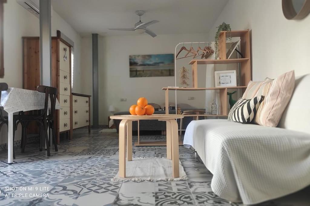 Precioso Apartamento Con A/A En Ruzafa Con Terracita Privada Y Acceso A Un Jardin, Para 2-3 Personas Valencia Eksteriør bilde