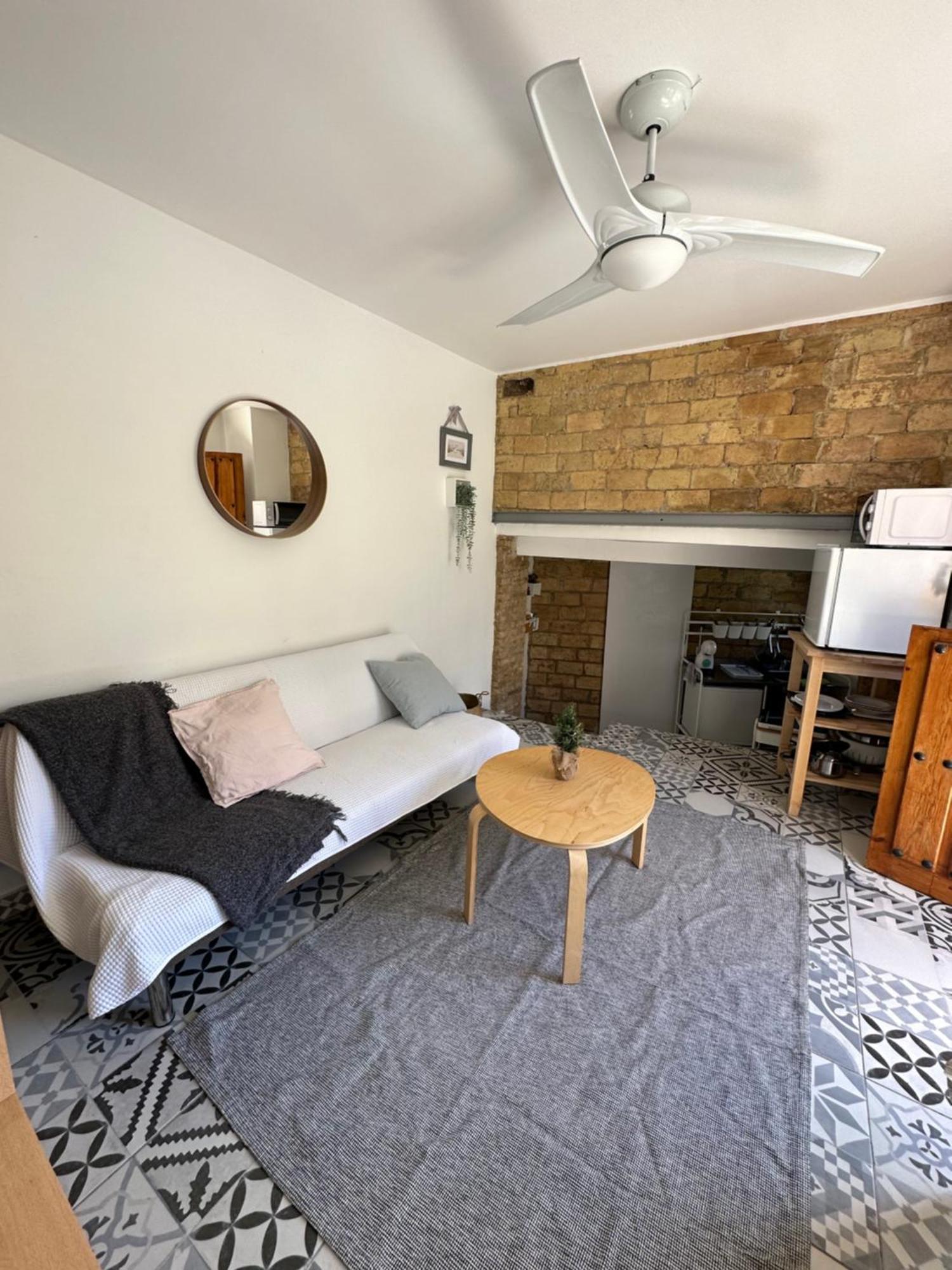 Precioso Apartamento Con A/A En Ruzafa Con Terracita Privada Y Acceso A Un Jardin, Para 2-3 Personas Valencia Eksteriør bilde