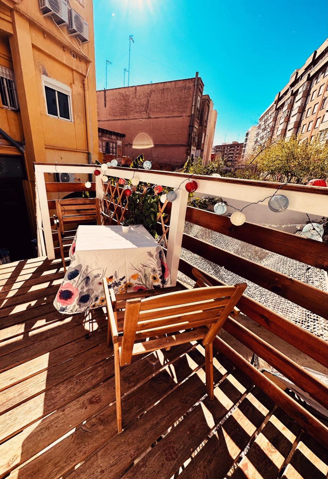 Precioso Apartamento Con A/A En Ruzafa Con Terracita Privada Y Acceso A Un Jardin, Para 2-3 Personas Valencia Eksteriør bilde